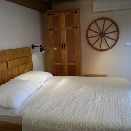 Dvori Svetog Mihaela Apartment Sibenik Room photo