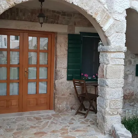 Dvori Svetog Mihaela Apartment Sibenik Exterior photo