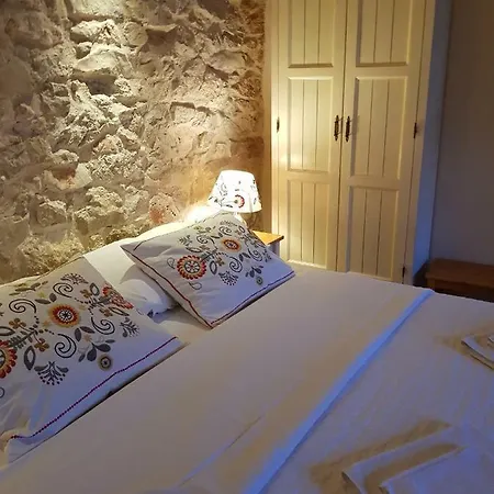 Dvori Svetog Mihaela Apartment Sibenik Exterior photo