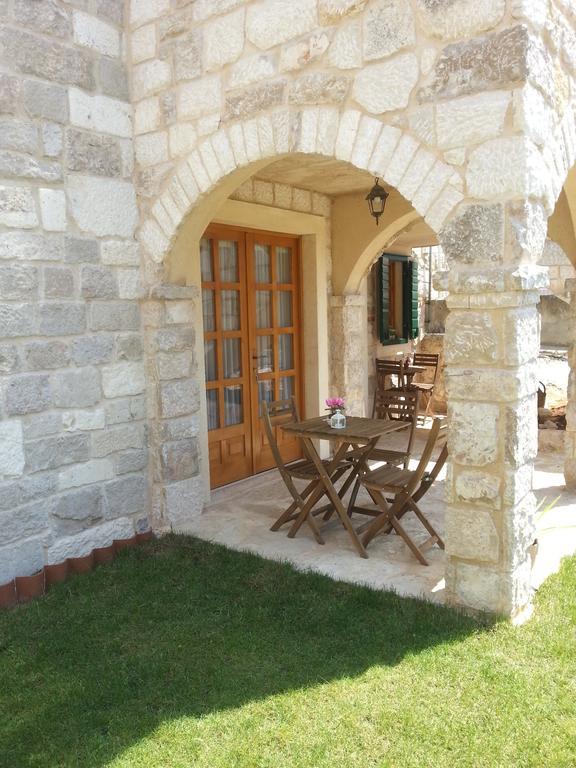 Dvori Svetog Mihaela * Sibenik