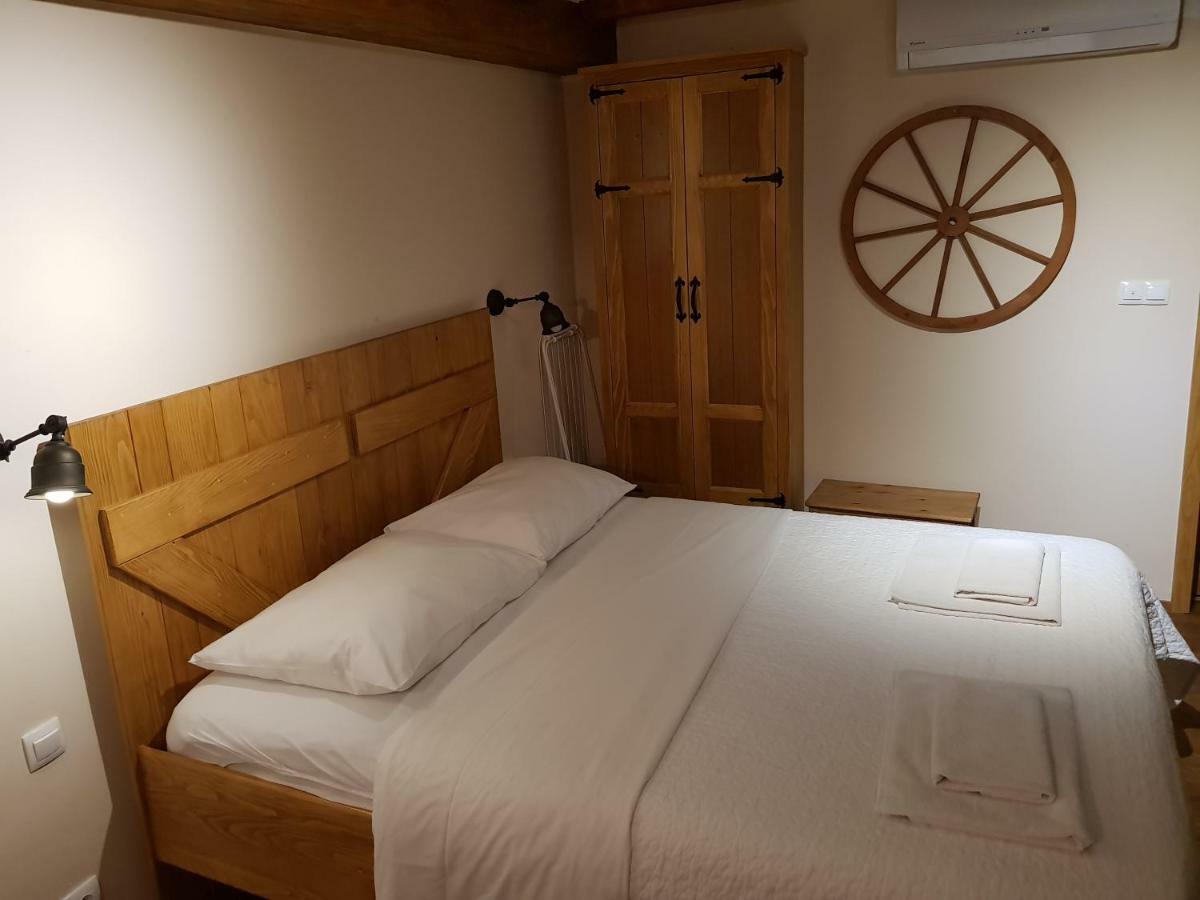 Dvori Svetog Mihaela Apartment *
