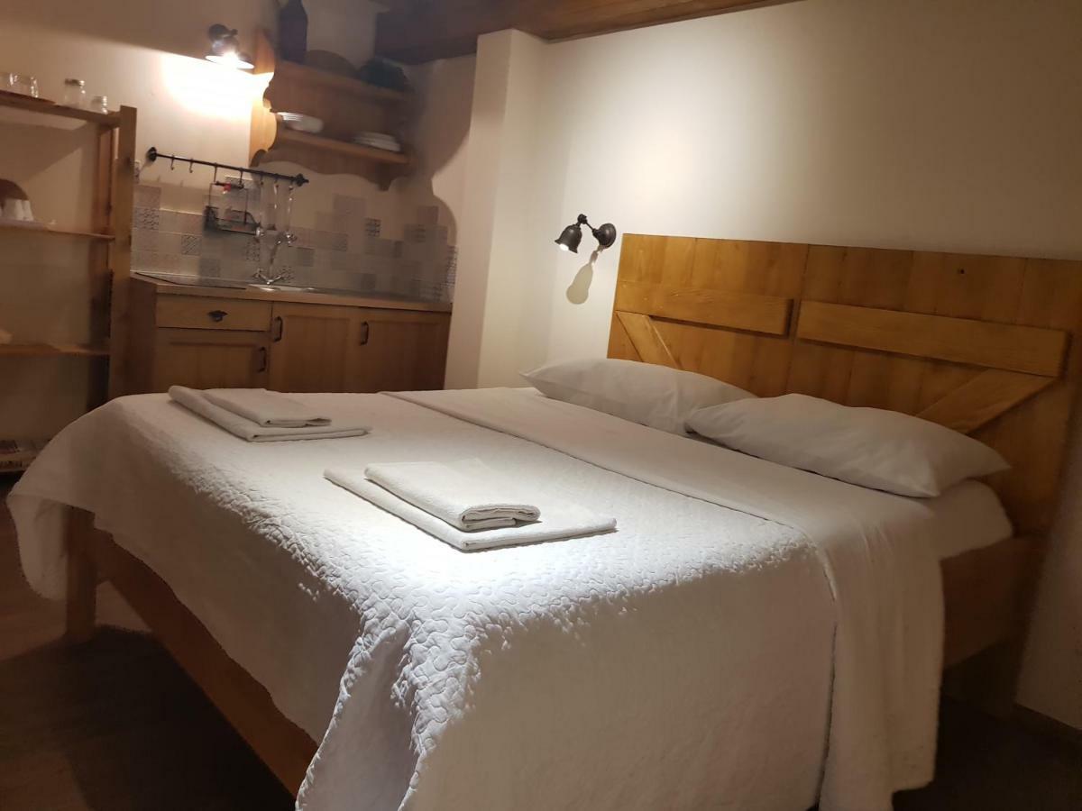 Dvori Svetog Mihaela Apartment *