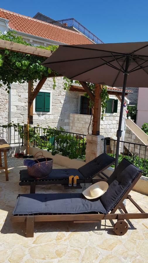 Dvori Svetog Mihaela * Sibenik